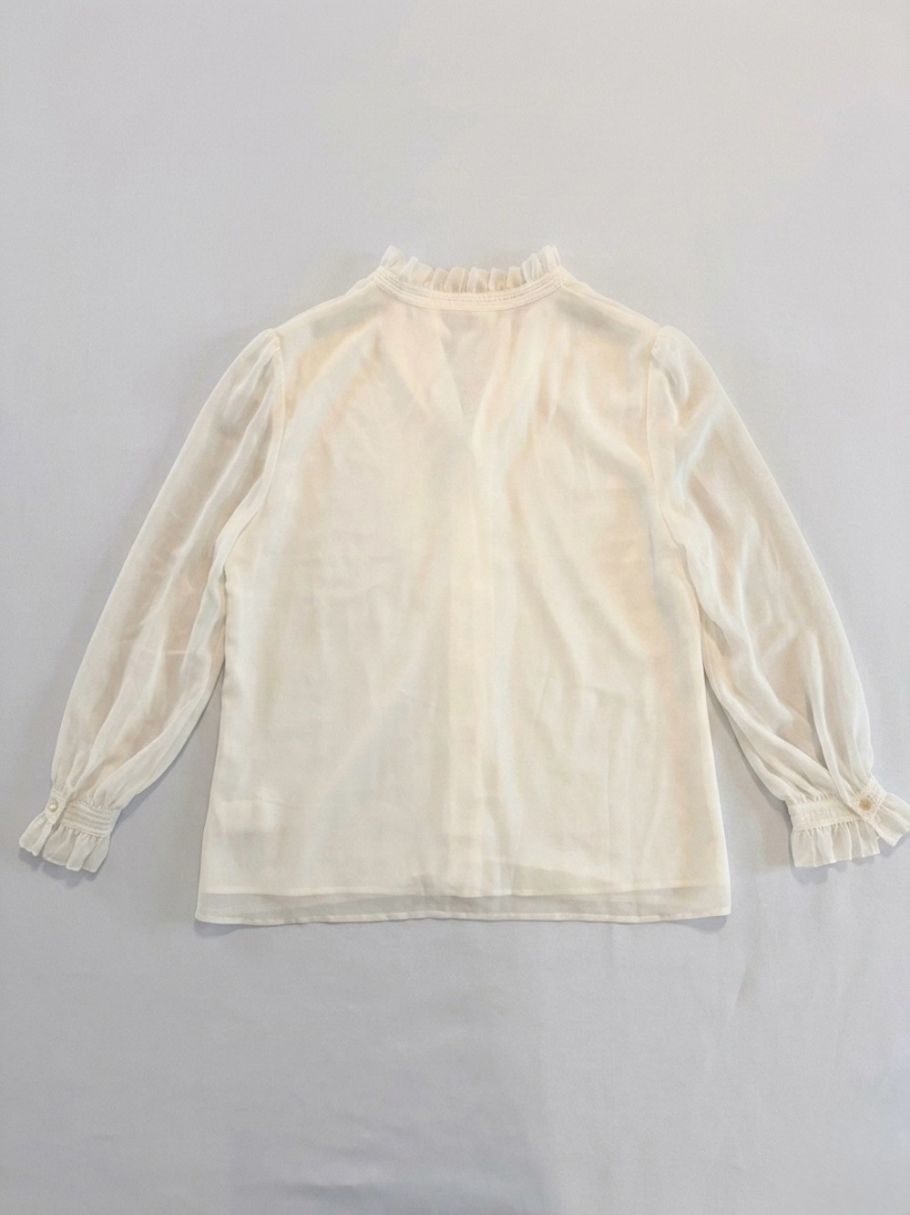 NWT Carmen Marc Valvo Ivory Ruffle Chiffon Blouse Women’s XL Coquette Workwear - Picture 7 of 10